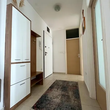 Apartment Milla Makarska